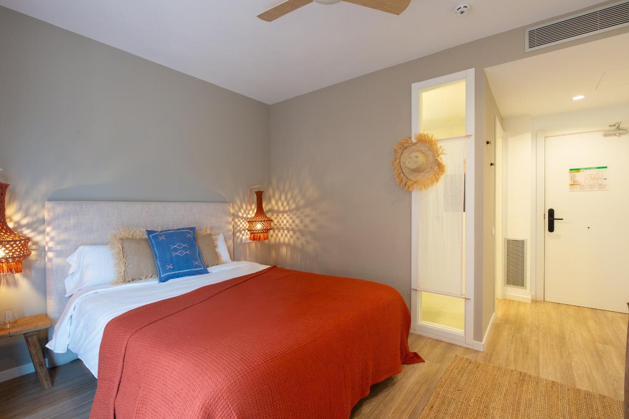 Hostal Boutique Es Portalet Sant Feliu de Guíxols Room photo