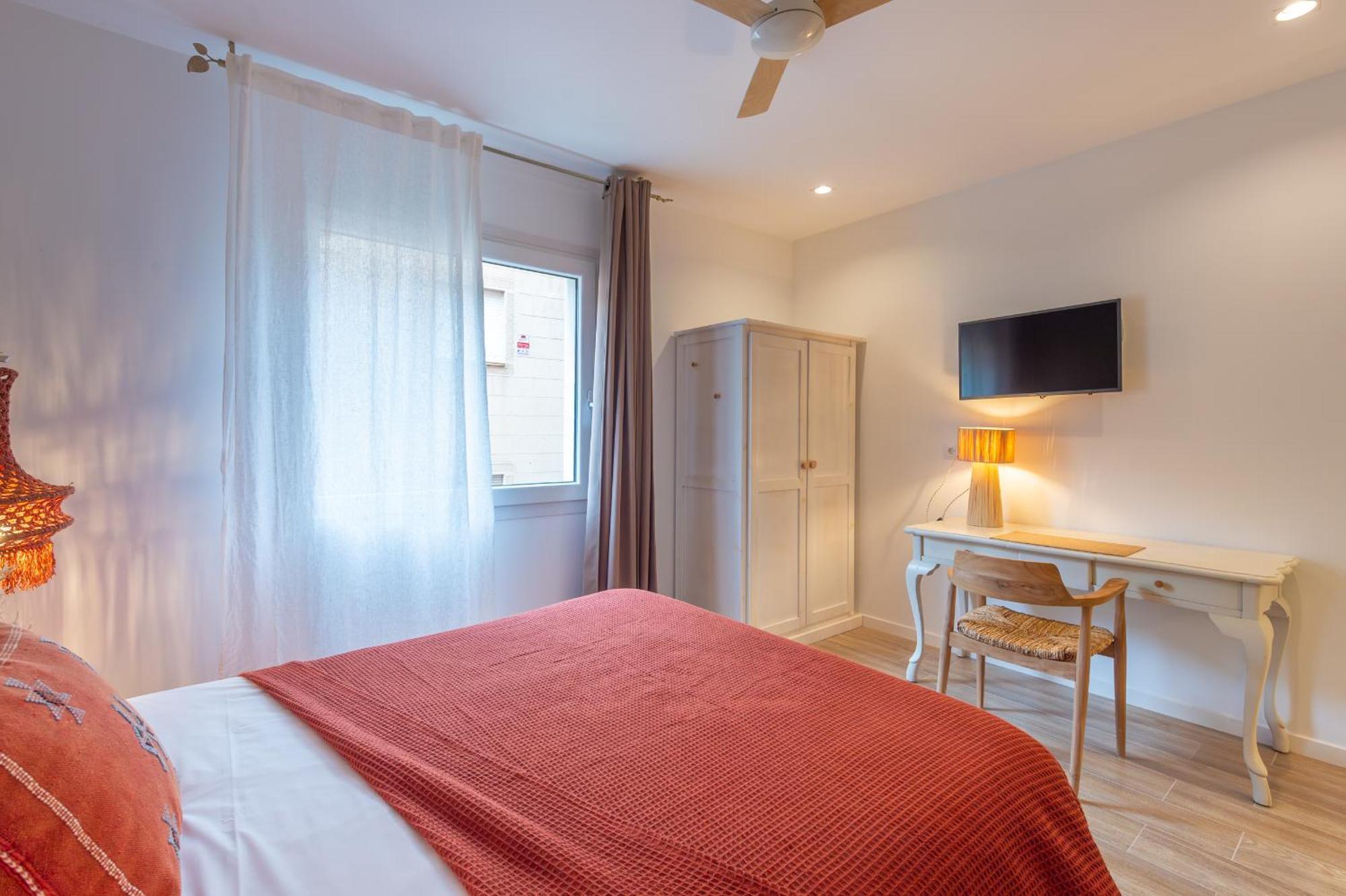Hostal Boutique Es Portalet Sant Feliu de Guíxols Room photo